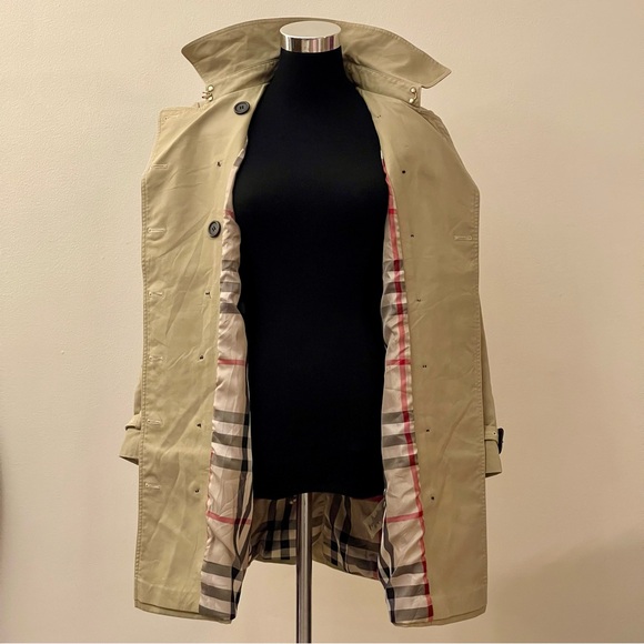 Burberry Brit "Balmoral" Trench Coat – Made in Italy 🇮🇹 - Picture 2 of 15